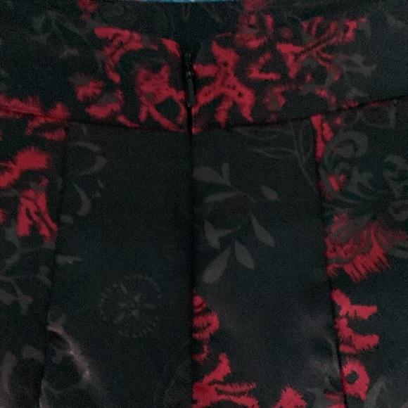 Flared SKIRT - Picture 4 of 4